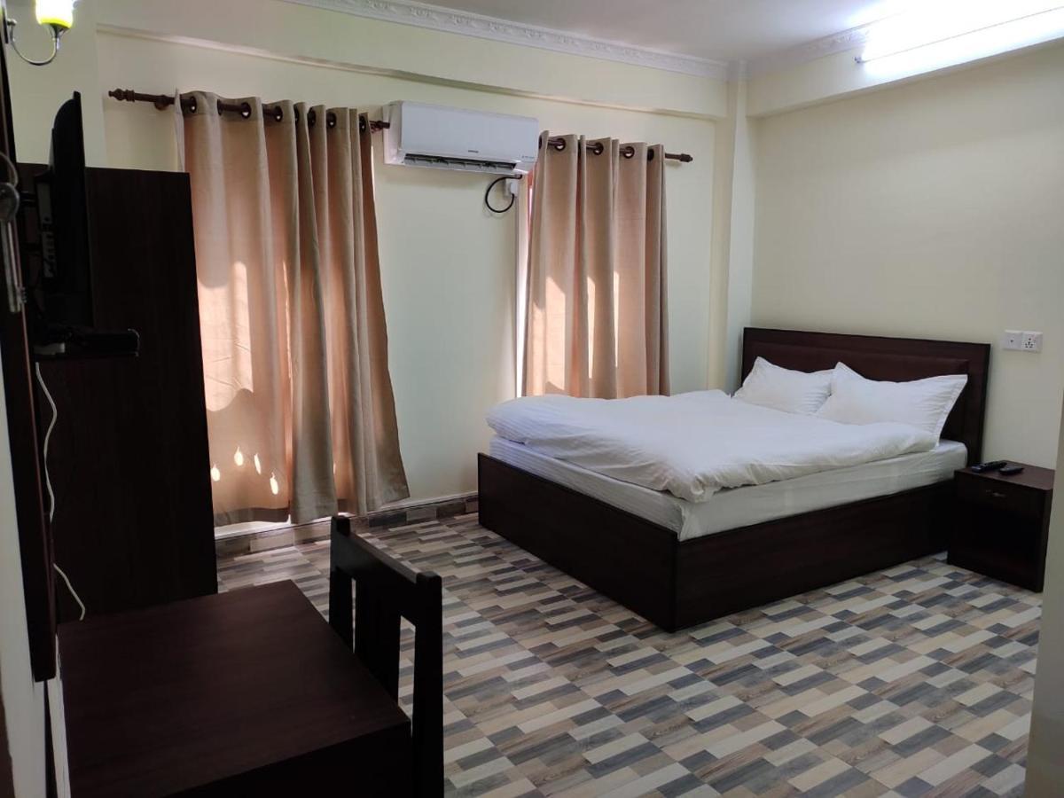 Pashupati View Hotel Katmandu Dış mekan fotoğraf