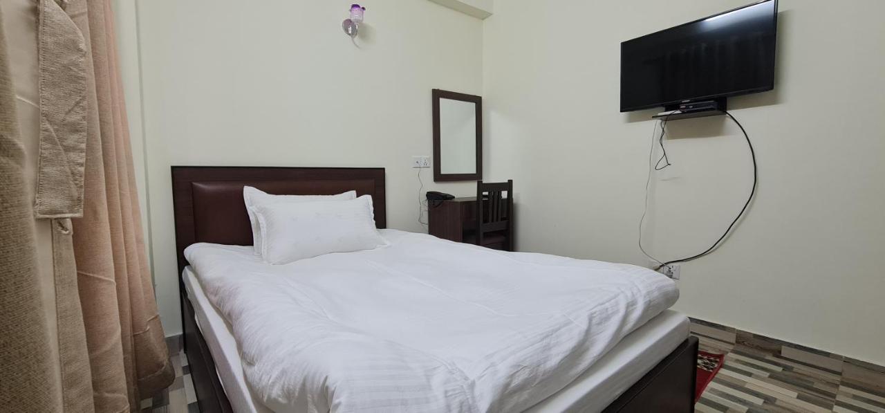 Pashupati View Hotel Katmandu Dış mekan fotoğraf