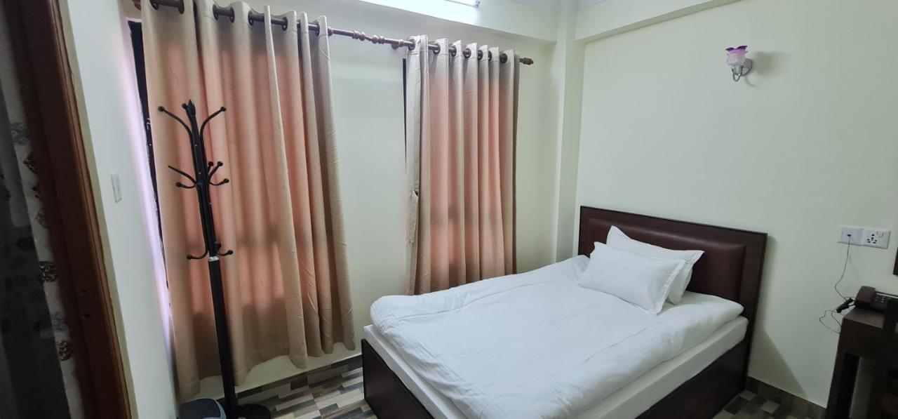 Pashupati View Hotel Katmandu Dış mekan fotoğraf